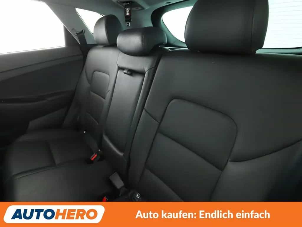 Hyundai TUCSON 1.6 TGDI Advantage 4WD*NAVI*TEMPO*CAM* 01/2017-photo-13
