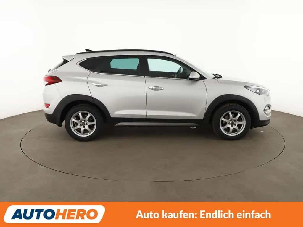 Hyundai TUCSON 1.6 TGDI Advantage 4WD*NAVI*TEMPO*CAM* 01/2017-photo-6