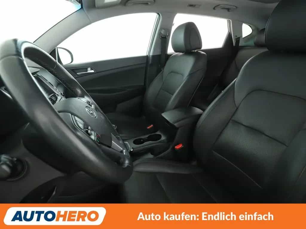 Hyundai TUCSON 1.6 TGDI Advantage 4WD*NAVI*TEMPO*CAM* 01/2017-photo-9