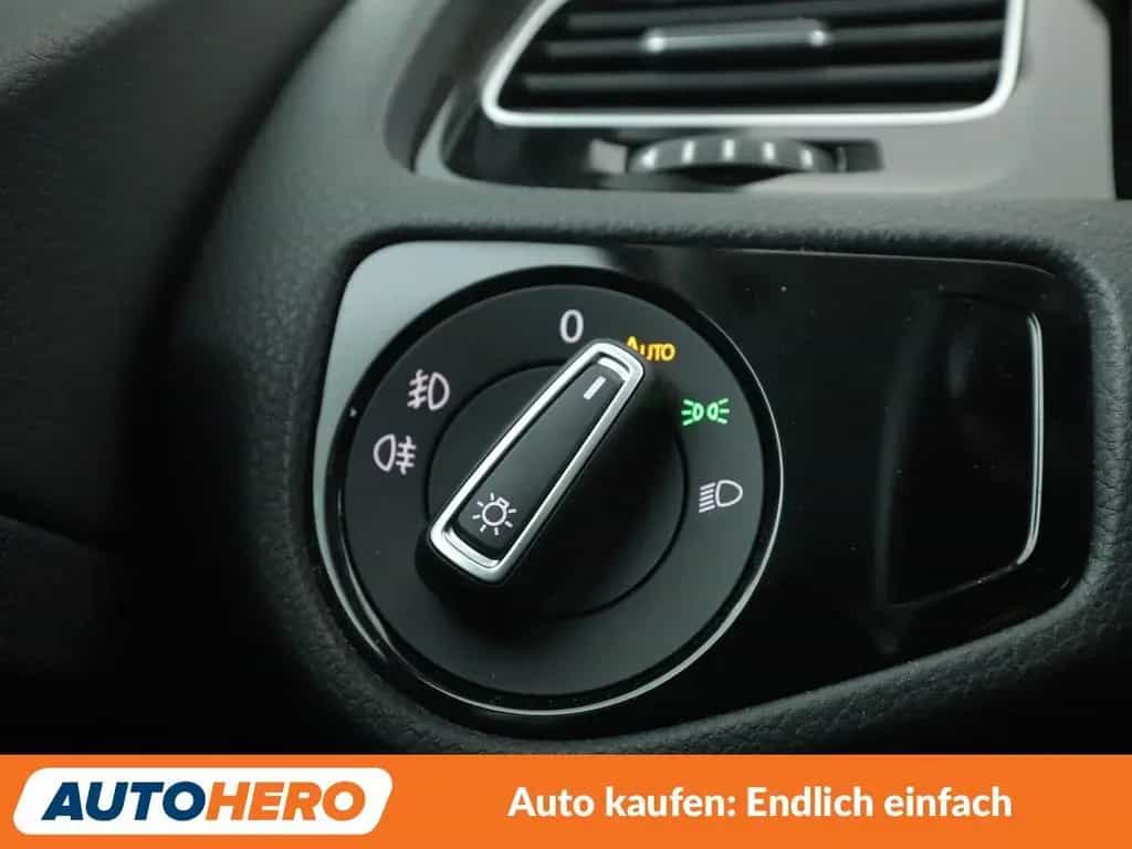 Volkswagen Golf VII 1.0 TSI Join *NAVI*PDC*SHZ*WINTER-PAKET 12/2018-photo-24