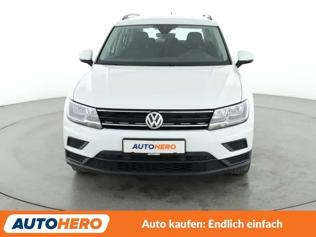 Volkswagen Tiguan 1.4 TSI Trendline BlueMotion*NAVI*PDC*SHZ 03/2018-photo-8