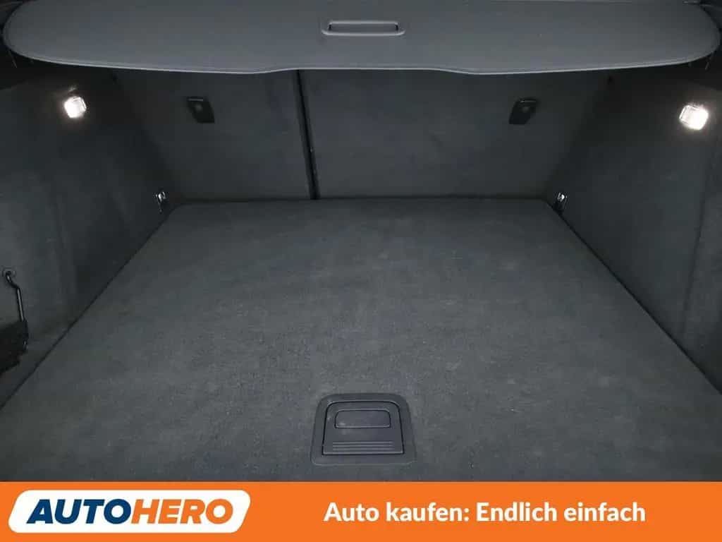 Audi Q3 2.0 TFSI quattro Sport Aut.*NAVI*TEMPO*CAM* 10/2016-photo-17