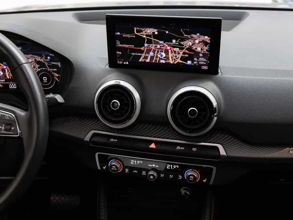 Audi Q2 40 TFSI qu advanced AHK Matrix Leder SONOS 03/2022-photo-16