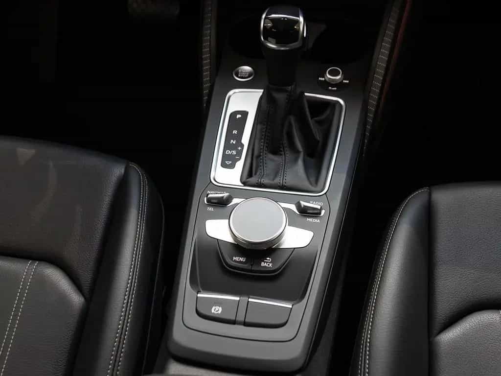 Audi Q2 40 TFSI qu advanced AHK Matrix Leder SONOS 03/2022-photo-17