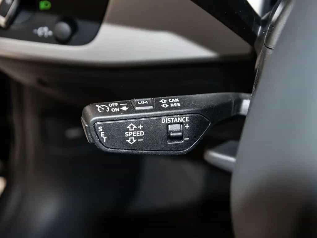 Audi A4 Avant 40 TFSI S line Kamera CarPlay AHK Navi+ 03/2023-photo-22
