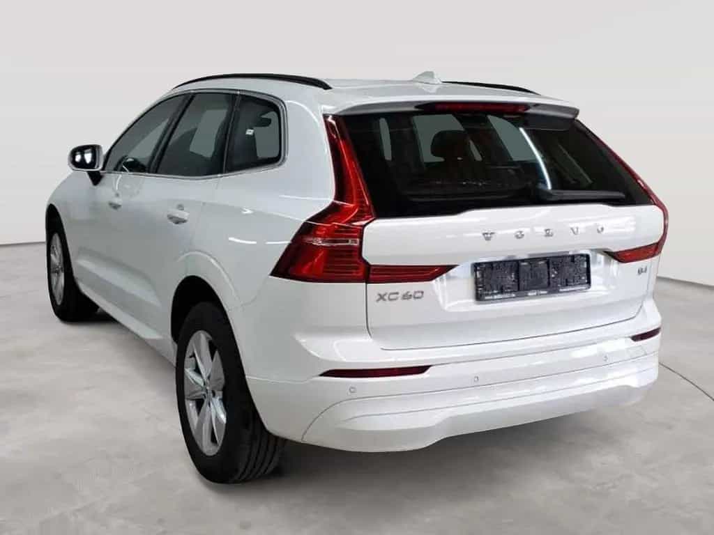 Volvo XC60 B4 D Geartronic Momentum Pro AHK 01/2022-photo-0