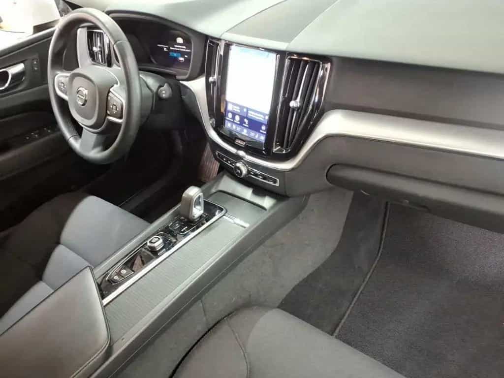 Volvo XC60 B4 D Geartronic Momentum Pro AHK 01/2022-photo-10