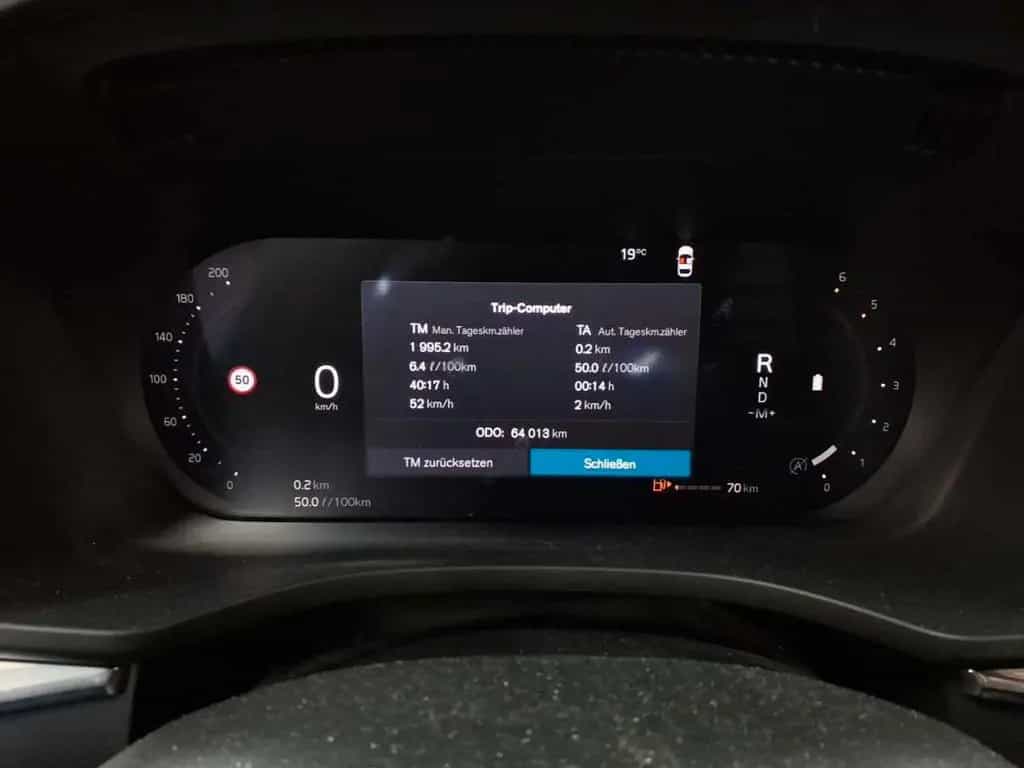 Volvo XC60 B4 D Geartronic Momentum Pro AHK 01/2022-photo-12
