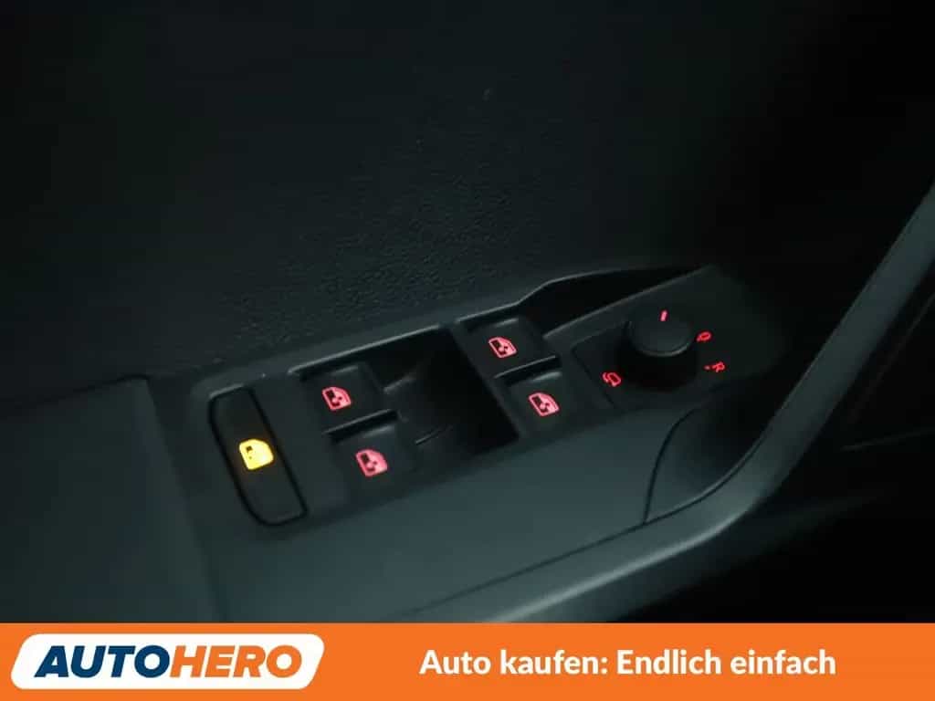 Seat Arona 1.0 TSI Style Aut.*TEMPO*PDC*SHZ*KLIMA* 10/2021-photo-24