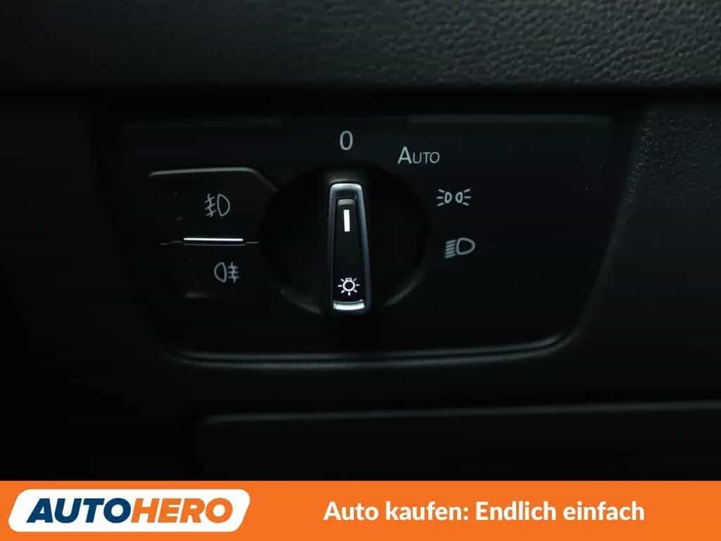Volkswagen Passat Alltrack 2.0 TSI 4Motion BMT Aut.*NAVI* 09/2018-photo-28