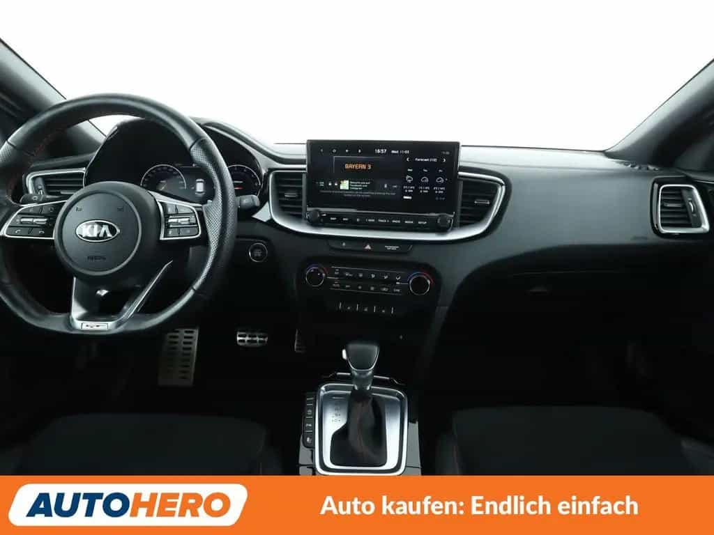 Kia Ceed cee'd 1.6 TGDI GT Aut.*NAVI*CAM*LED*PDC*SHZ*ACC* 08/2020-photo-11