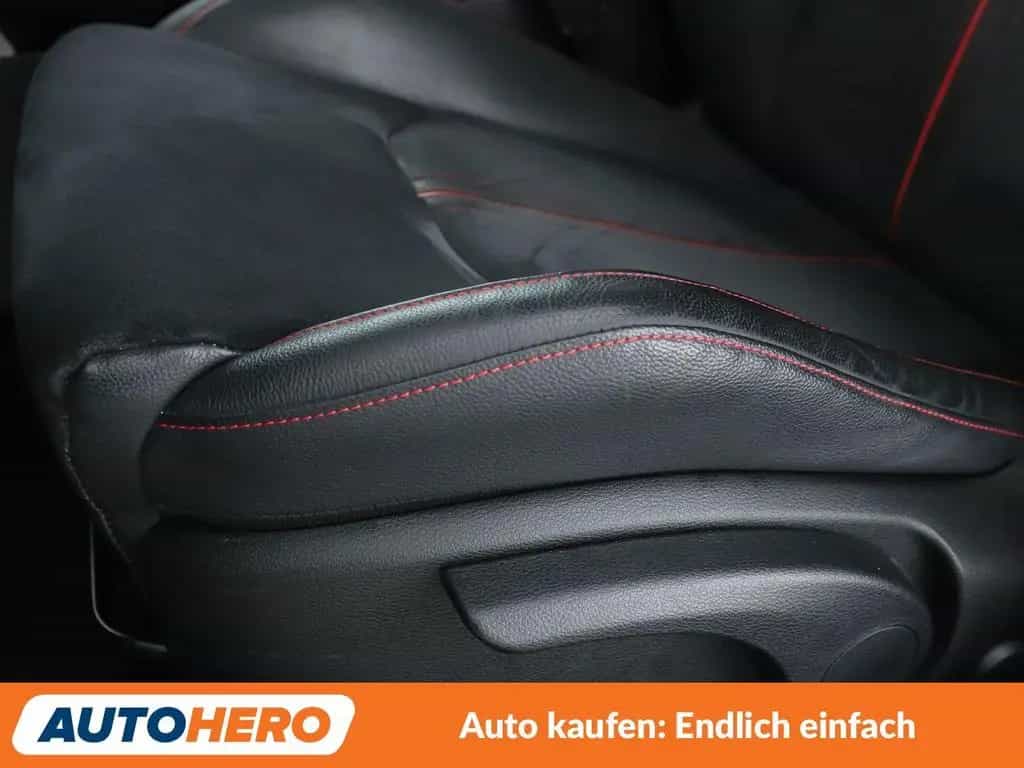 Kia Ceed cee'd 1.6 TGDI GT Aut.*NAVI*CAM*LED*PDC*SHZ*ACC* 08/2020-photo-27