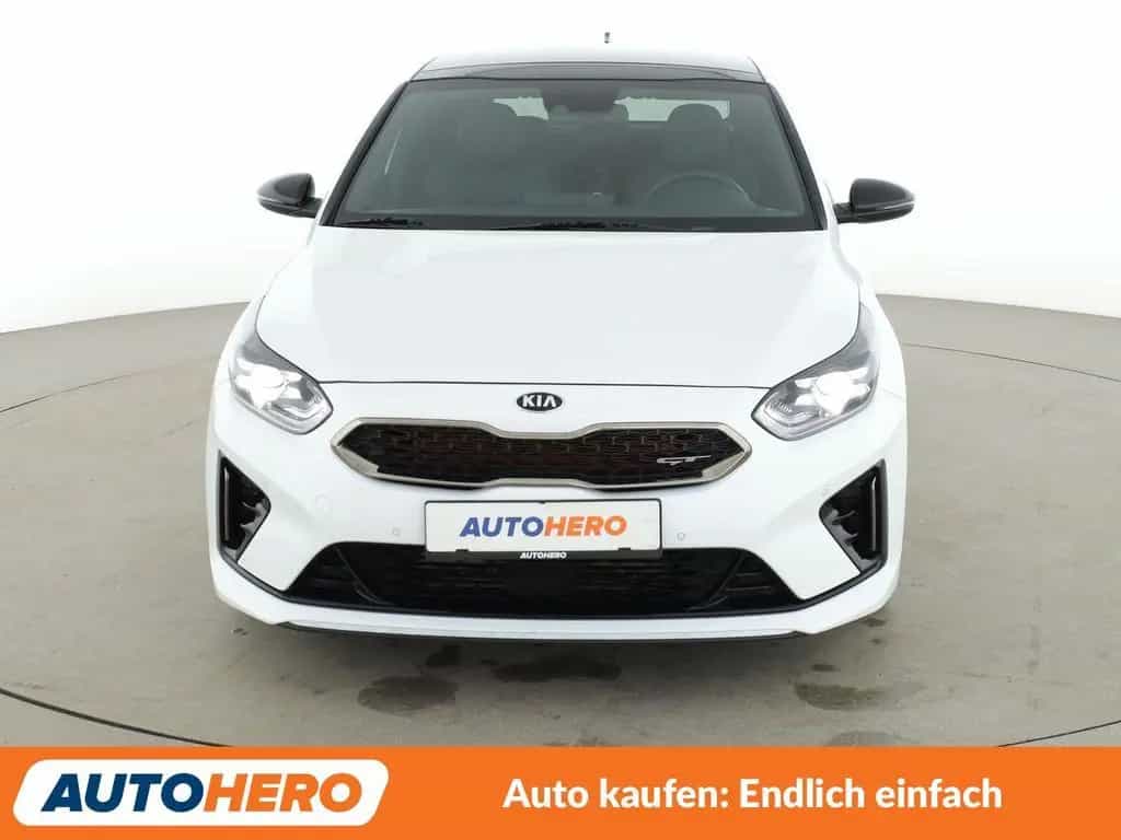 Kia Ceed cee'd 1.6 TGDI GT Aut.*NAVI*CAM*LED*PDC*SHZ*ACC* 08/2020-photo-8