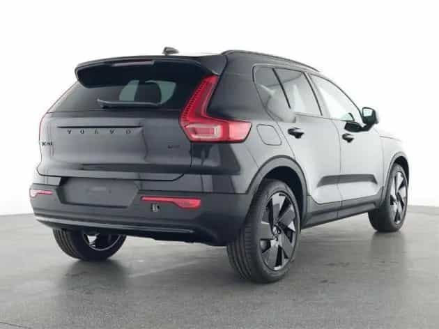 Volvo XC40 Plus Black Edition*360°Kamera*Standh*Alarm* 08/2025-photo-1