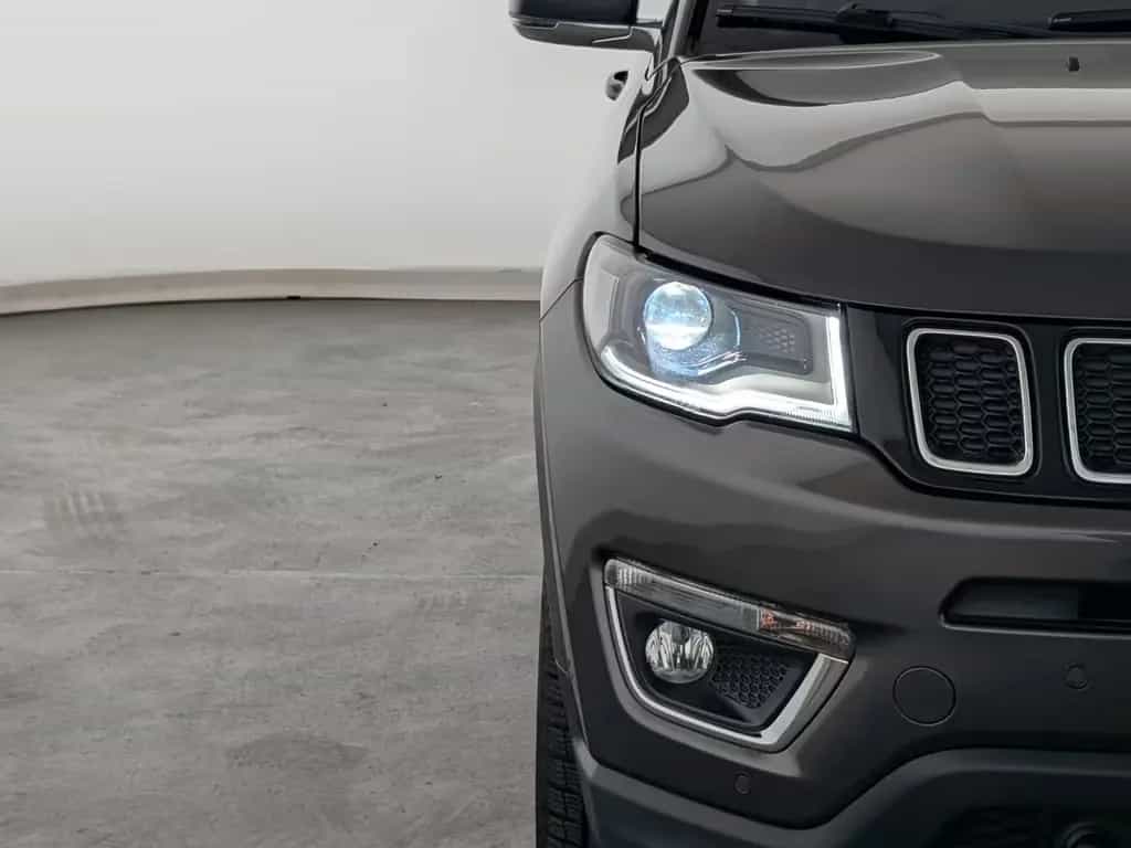 Jeep Compass 1.4 MultiAir Limited FWD LEDER+NAVI+PANO 06/2020-photo-2