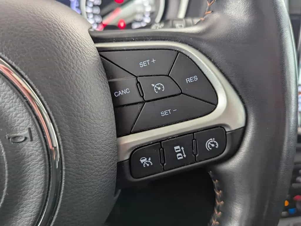 Jeep Compass 1.4 MultiAir Limited FWD LEDER+NAVI+PANO 06/2020-photo-25