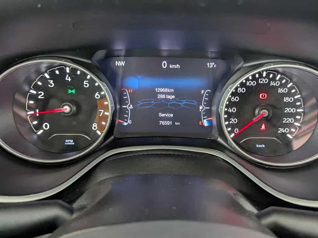 Jeep Compass 1.4 MultiAir Limited FWD LEDER+NAVI+PANO 06/2020-photo-26