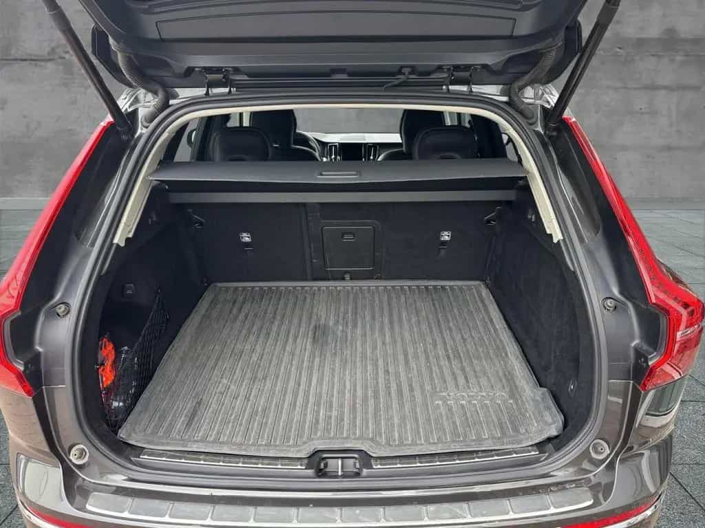 Volvo XC60 B4 (Diesel) AWD Inscription (EURO 6d) 07/2021-photo-7