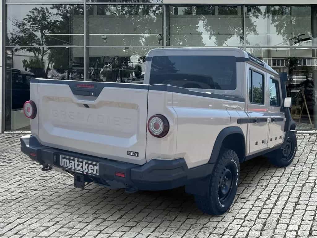 INEOS Grenadier Quartermaster 2-Sitze 3.0 Diesel Trial null-photo-2