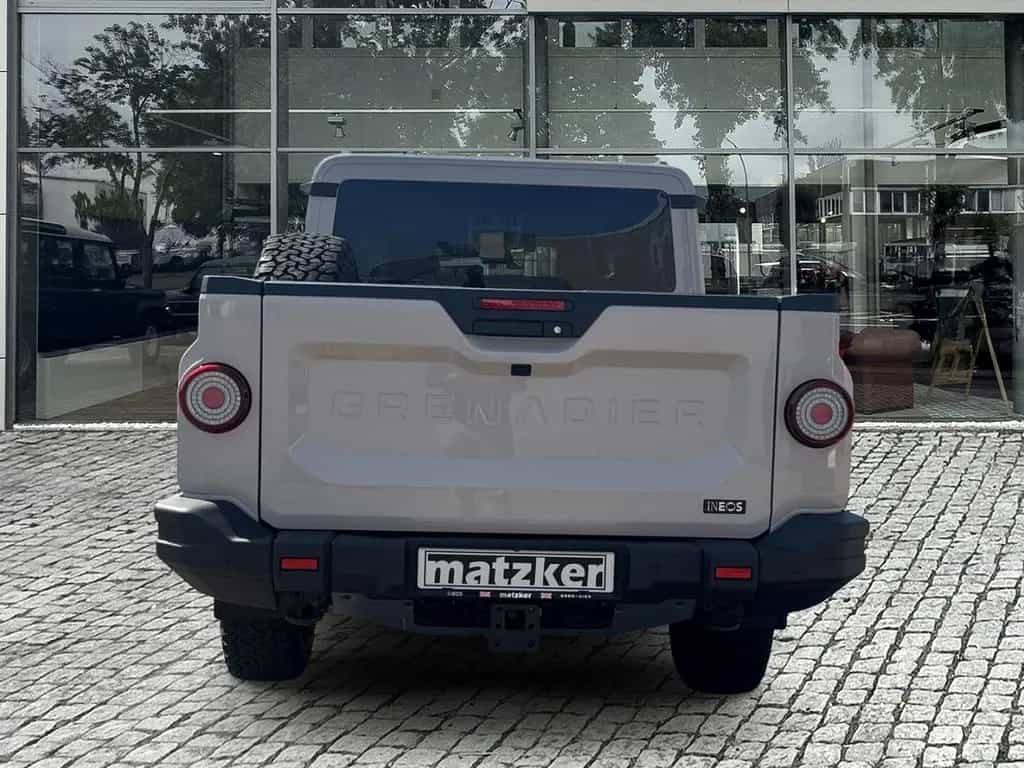 INEOS Grenadier Quartermaster 2-Sitze 3.0 Diesel Trial null-photo-3