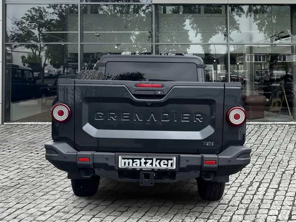 INEOS Grenadier Quartermaster 3.0 Diesel Fieldmaster null-photo-3