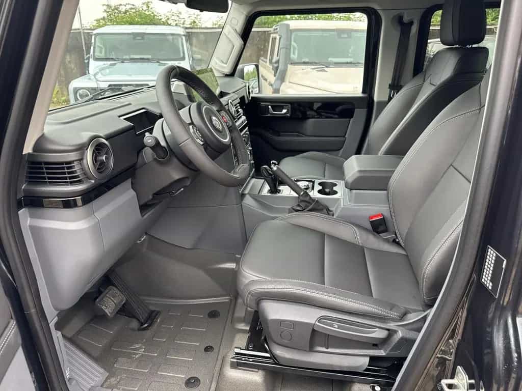 INEOS Grenadier Quartermaster 3.0 Diesel Fieldmaster null-photo-5