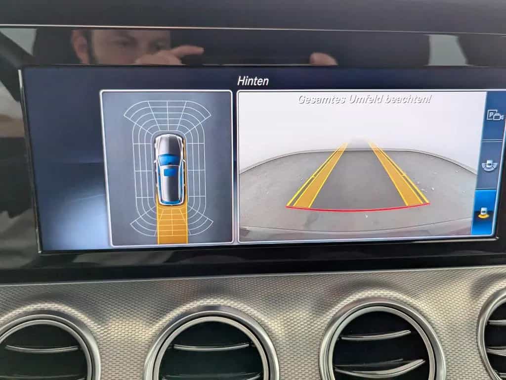 Mercedes-Benz E 220 T d Avantgarde LED+NAVI+ACC+Distronic/eFH. 08/2018-photo-20