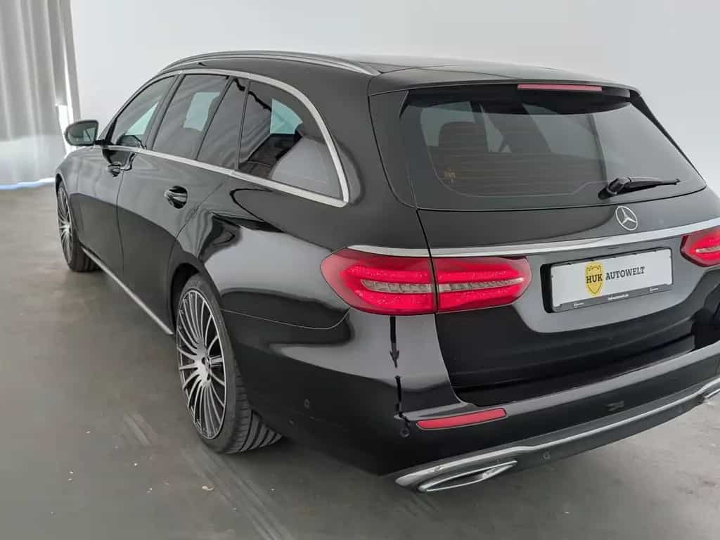 Mercedes-Benz E 220 T d Avantgarde LED+NAVI+ACC+Distronic/eFH. 08/2018-photo-8