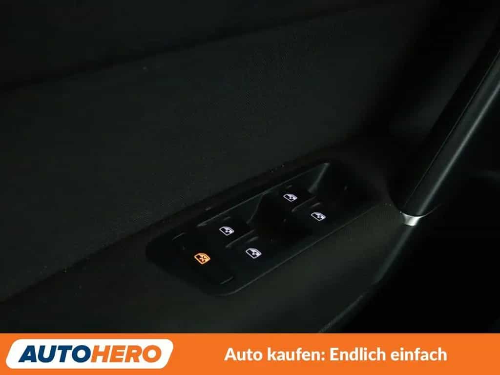 Volkswagen Golf VII Sportsvan 1.0 TSI Join*NAVI*ACC*PDC*SHZ 03/2019-photo-30