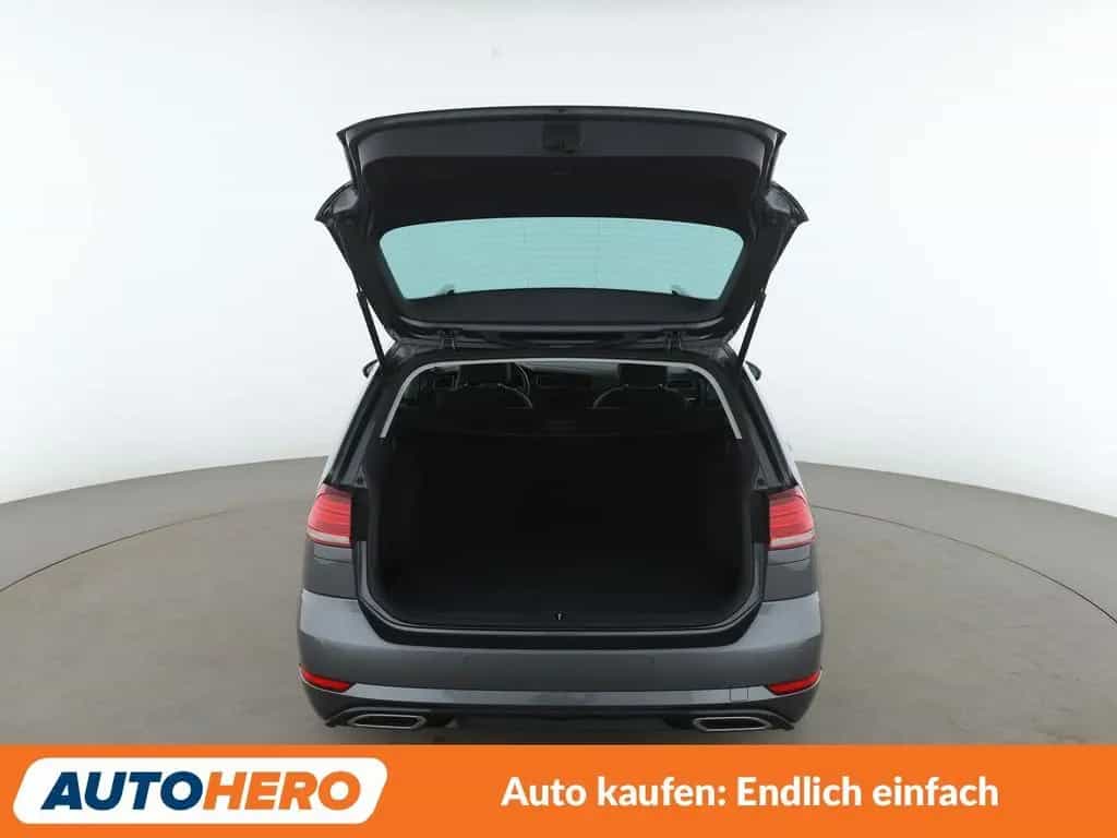 Volkswagen Golf VII 2.0 TDI Highline BM Aut. *ACC*VC*LED* 08/2018-photo-16