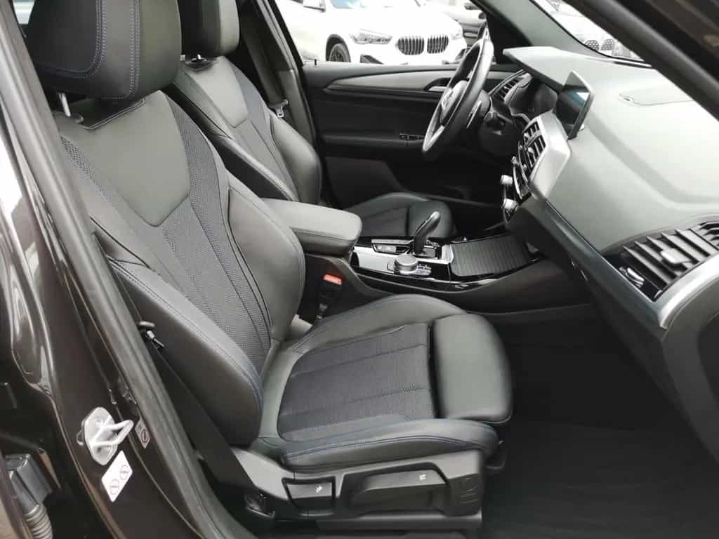 BMW X3 30d M Sport xDr. LED+NAVI+KLIMAAUTO+SHZ+PDC 01/2022-photo-17