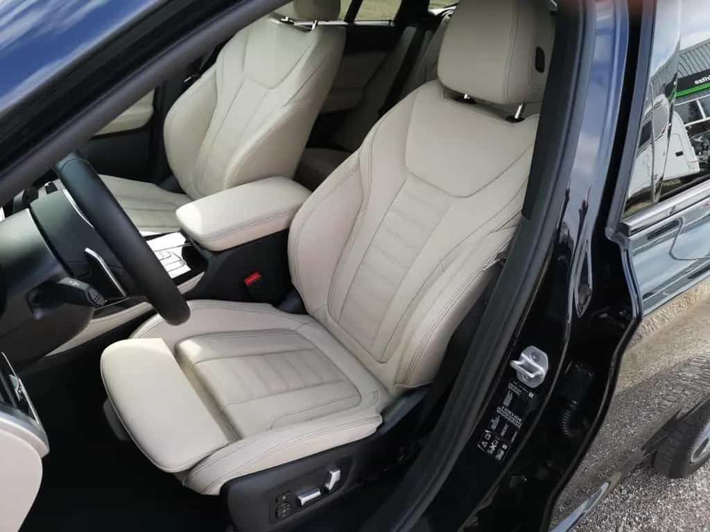 BMW X4 M40 d LED+LEDER+NAVI+KLIMAAUTO+SHZ+PDC+ALU 20 01/2021-photo-8