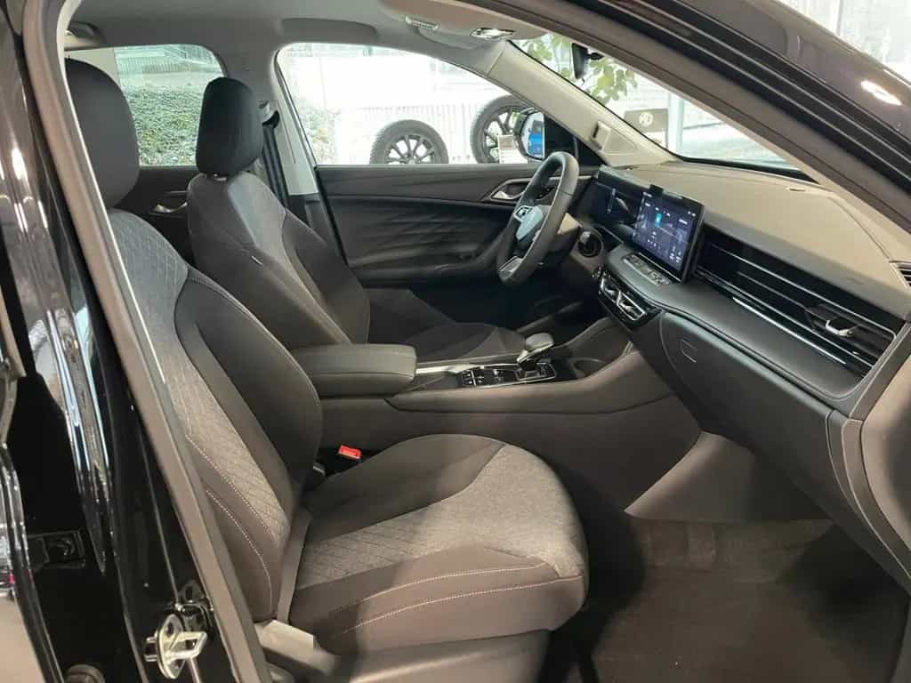 MG HS Comfort LED/Navi/Rückfahrkamera/Sitzheizung 04/2025-photo-17