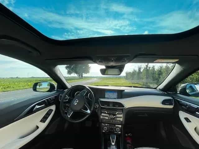 Infiniti Q30 2.2d DCT AWD Premium Tech Gallery White ... 08/2017-photo-9