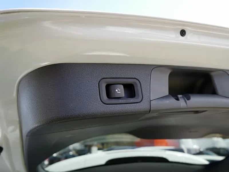 Mercedes-Benz GLB 200 KOM AMG NIGHT PREMIUM 360 AHK KAMERA PDC 09/2020-photo-11