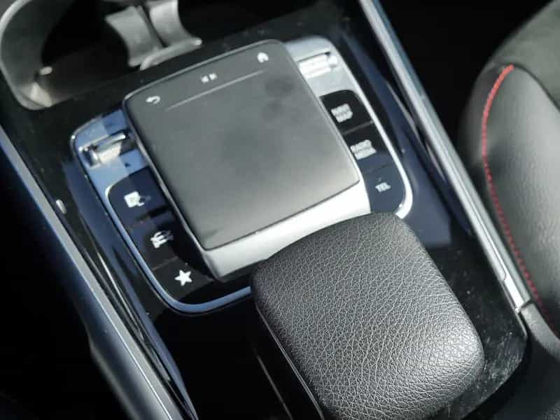 Mercedes-Benz GLB 200 KOM AMG NIGHT PREMIUM 360 AHK KAMERA PDC 09/2020-photo-19
