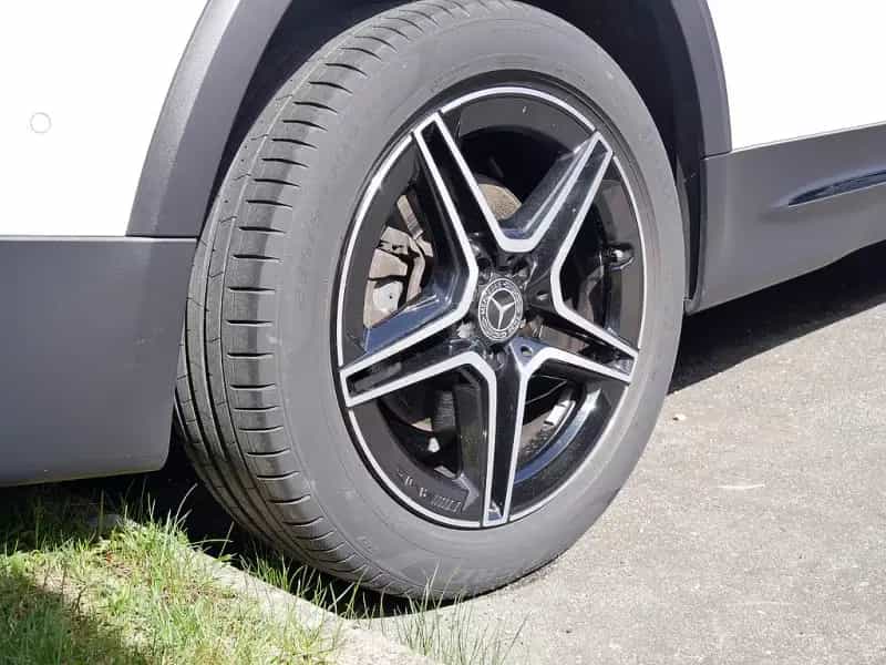 Mercedes-Benz GLB 200 KOM AMG NIGHT PREMIUM 360 AHK KAMERA PDC 09/2020-photo-9