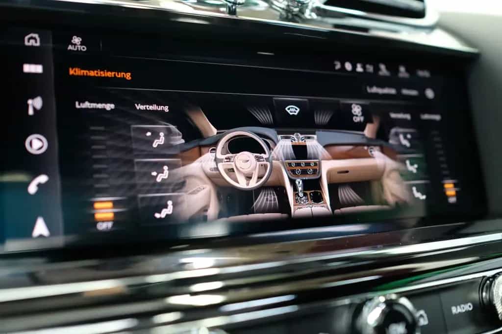Bentley Bentayga S V8 /MULLINER/NAIM/PANO/TOURING/NIGHT 03/2025-photo-14