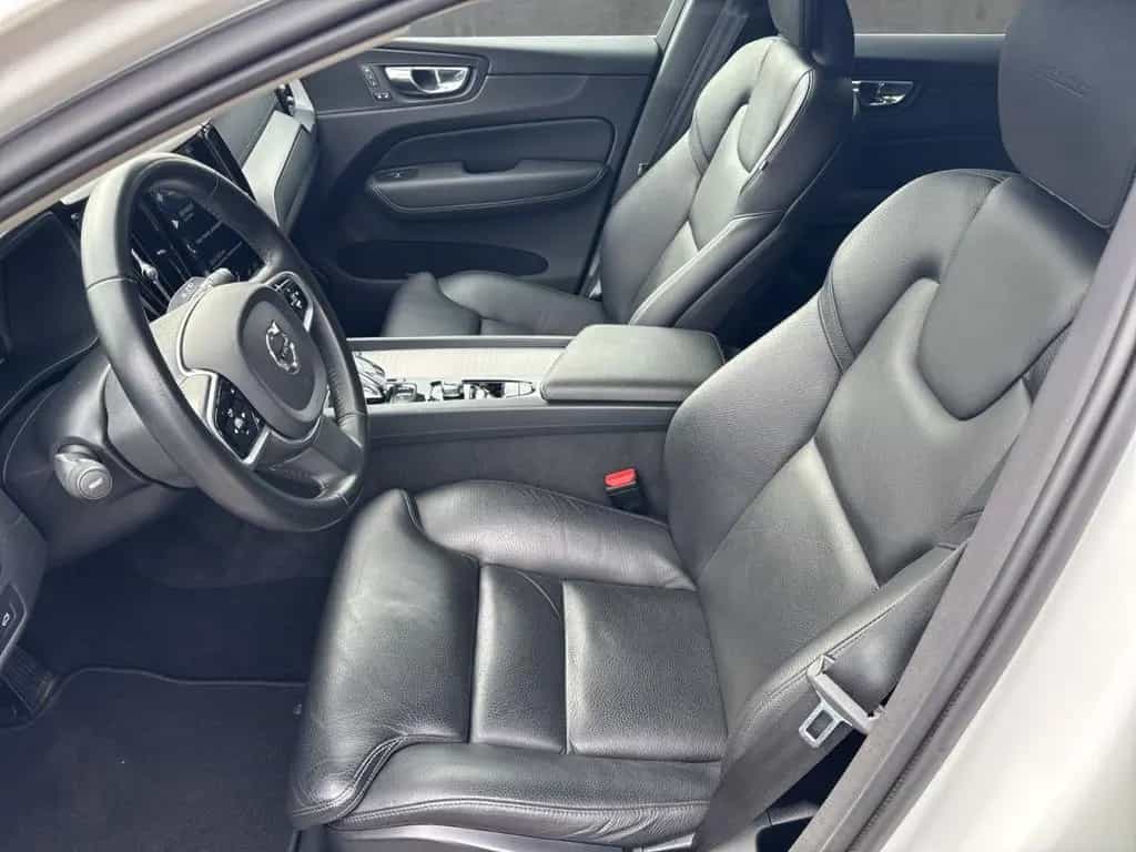 Volvo XC60 B5 (Diesel) AWD Inscription (EURO 6d-TEMP) 05/2020-photo-8