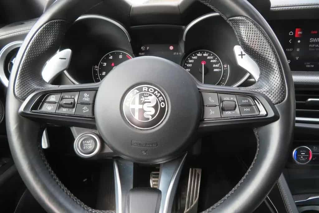 Alfa Romeo Stelvio Veloce Q4 2.0 280PS *Schiebedach* 06/2022-photo-11