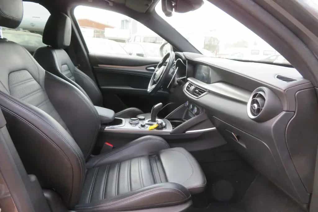 Alfa Romeo Stelvio Veloce Q4 2.0 280PS *Schiebedach* 06/2022-photo-15