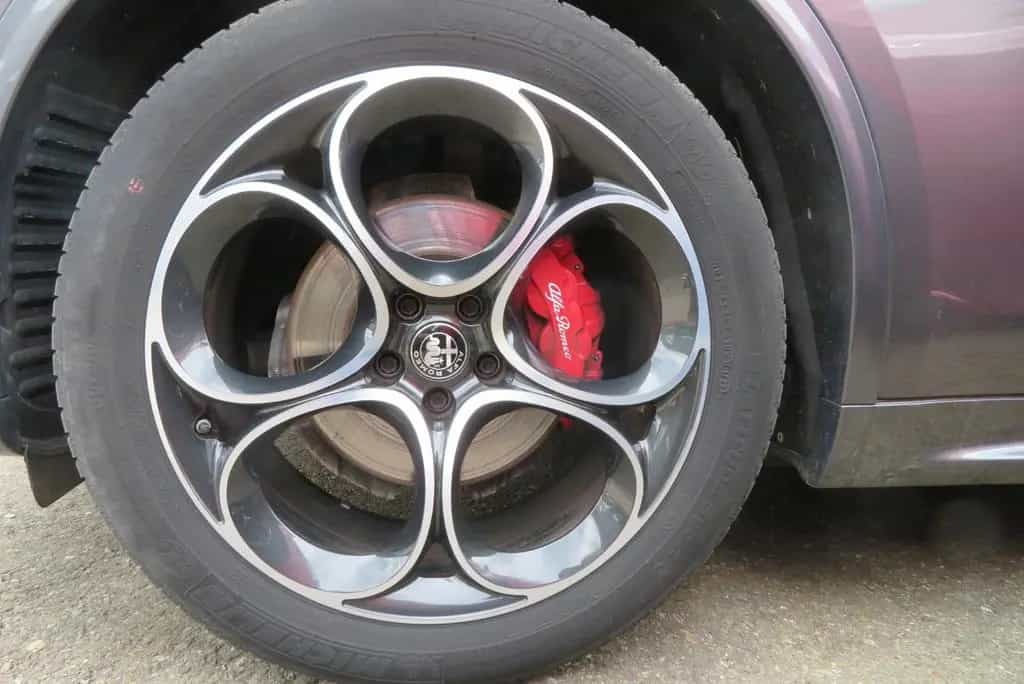 Alfa Romeo Stelvio Veloce Q4 2.0 280PS *Schiebedach* 06/2022-photo-19