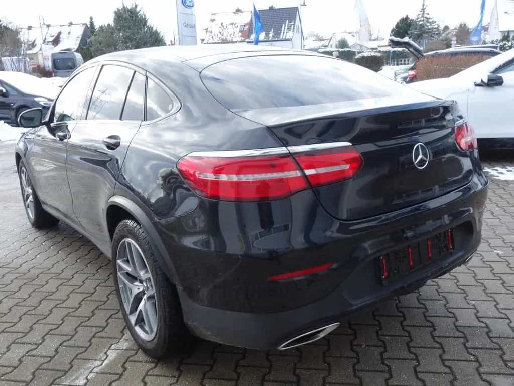 Mercedes-Benz GLC 300 Coupe  4Matic Autom AHK NAVI Leder LED 11/2017-photo-4