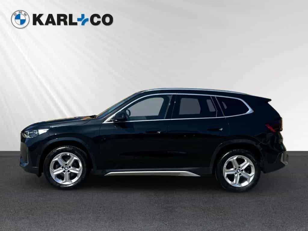 BMW X1 sDrive18d AHK adapt. LED elektr. Sitzverstell 02/2023-photo-1