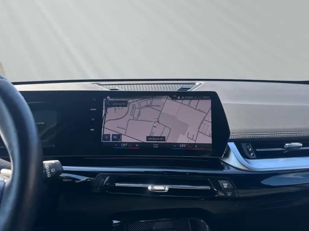 BMW X1 sDrive18d AHK adapt. LED elektr. Sitzverstell 02/2023-photo-10
