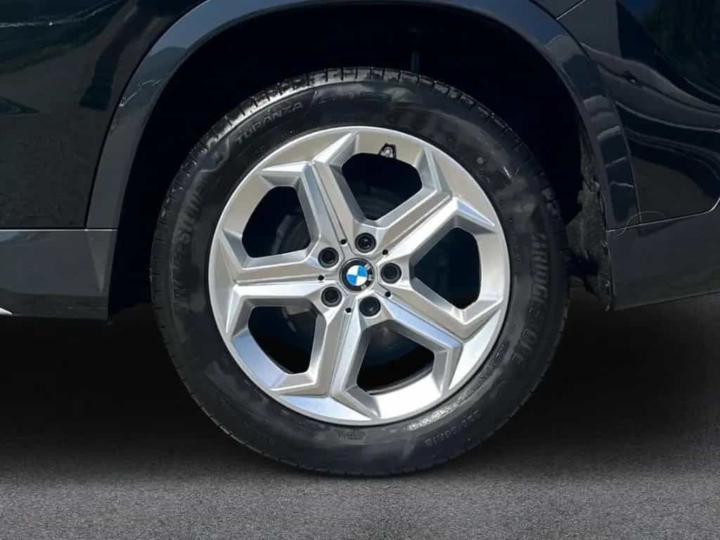 BMW X1 sDrive18d AHK adapt. LED elektr. Sitzverstell 02/2023-photo-6