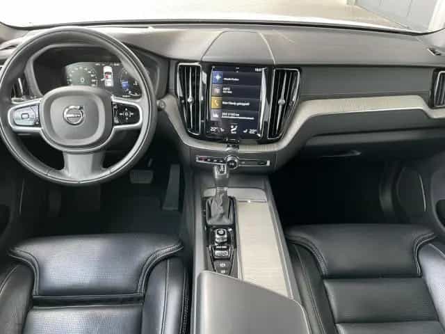 Volvo XC60 D5 AWD Inscription (EURO 6d-TEMP) Klima 04/2018-photo-12