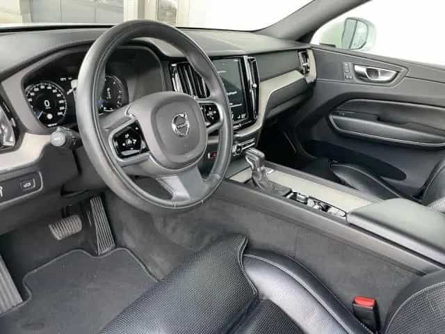 Volvo XC60 D5 AWD Inscription (EURO 6d-TEMP) Klima 04/2018-photo-6
