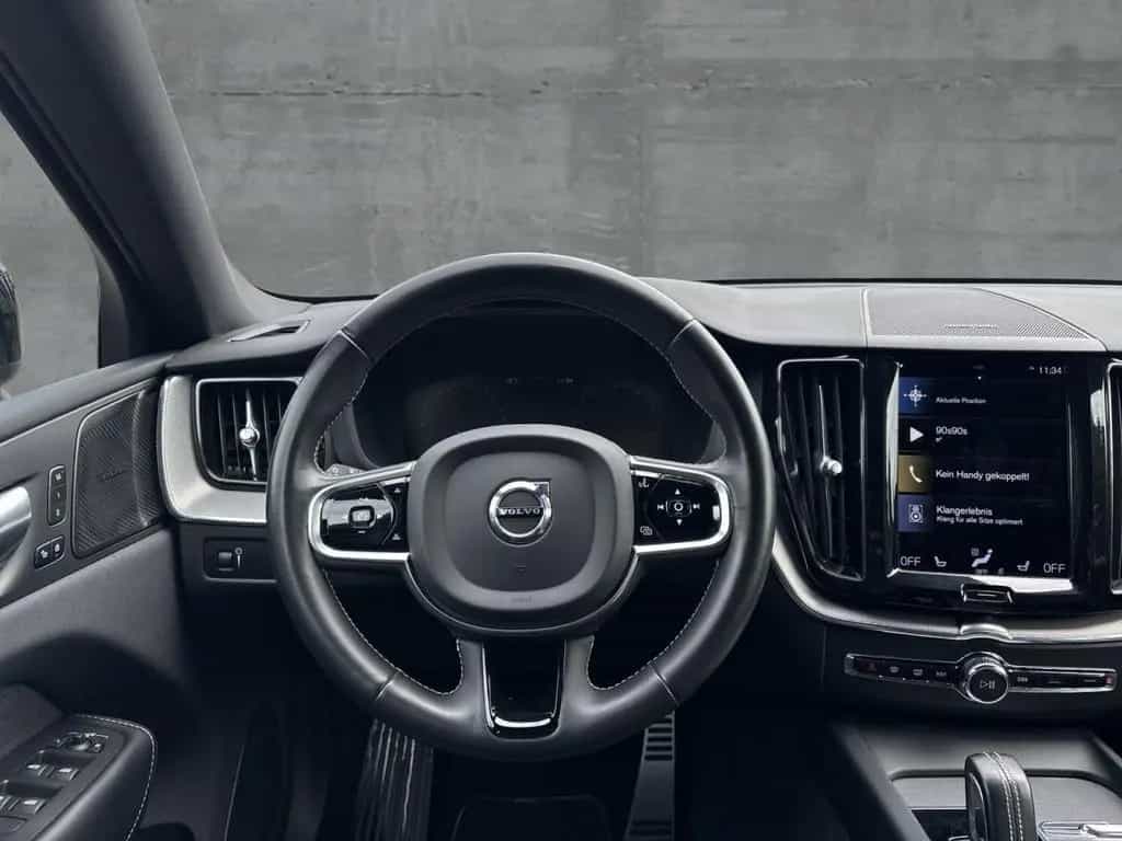 Volvo XC60 B4 (Benzin) 2WD R-Design (EURO 6d) Klima 06/2021-photo-12