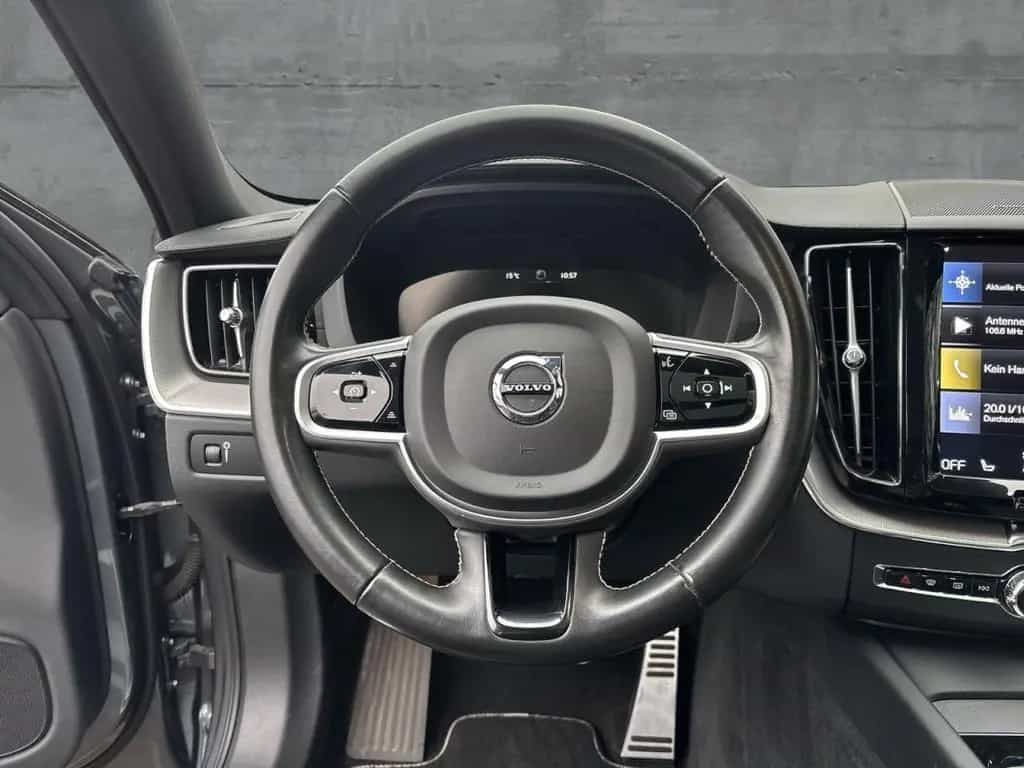Volvo XC60 B4 (Diesel) AWD R-Design (EURO 6d) Klima 03/2021-photo-12